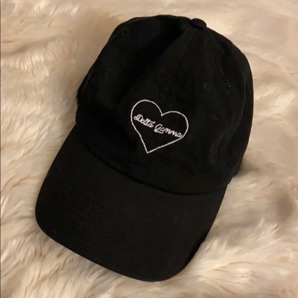Delta Gamma🖤Black Baseball Cap